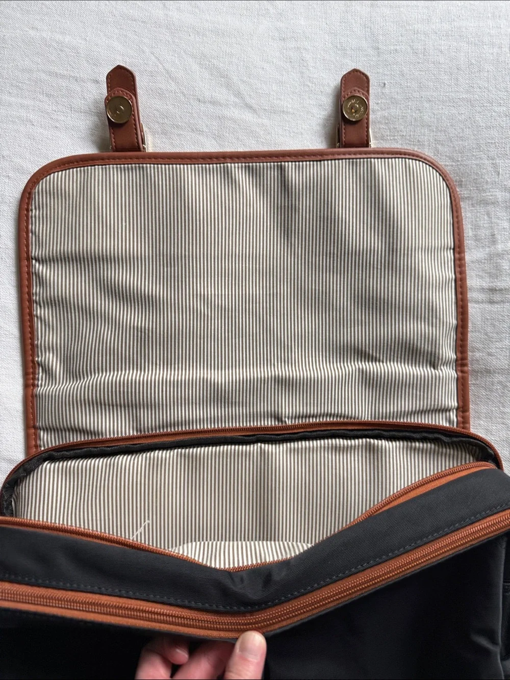 Lovevook Black & Brown Laptop Messenger Bag